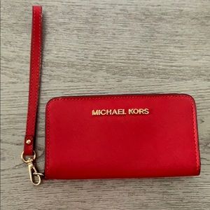 Michael Kors wallet wristlet